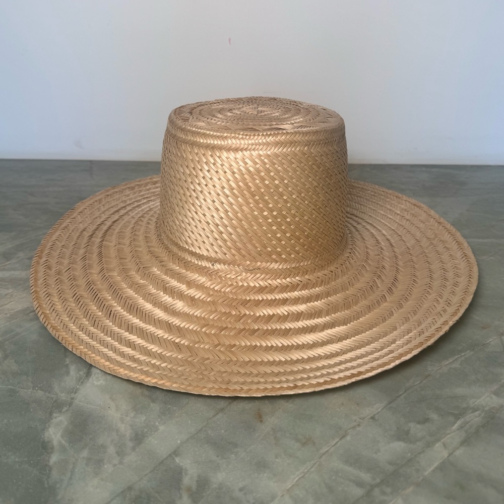 Janessa Leone Elsa Straw Hat Natural Size L NWT $349 Retail - Picture 4 of 6